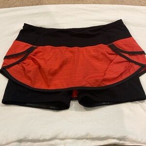 Lululemon pace setter skirt skort 6. Excellent condition​​​​​​​​